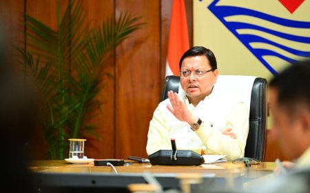 चारधाम यात्रा को लेकर गंभीर दिखे धर्म रक्षक धामी, अधिकारियों को दिए कई निर्देश