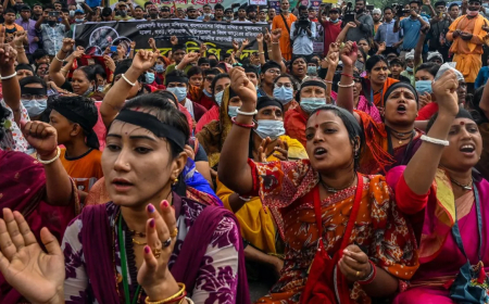 जय श्री राम के नारे लगाते बांग्लादेशी हिंदू, BSF से भारत में आने की कर रहे गुहार