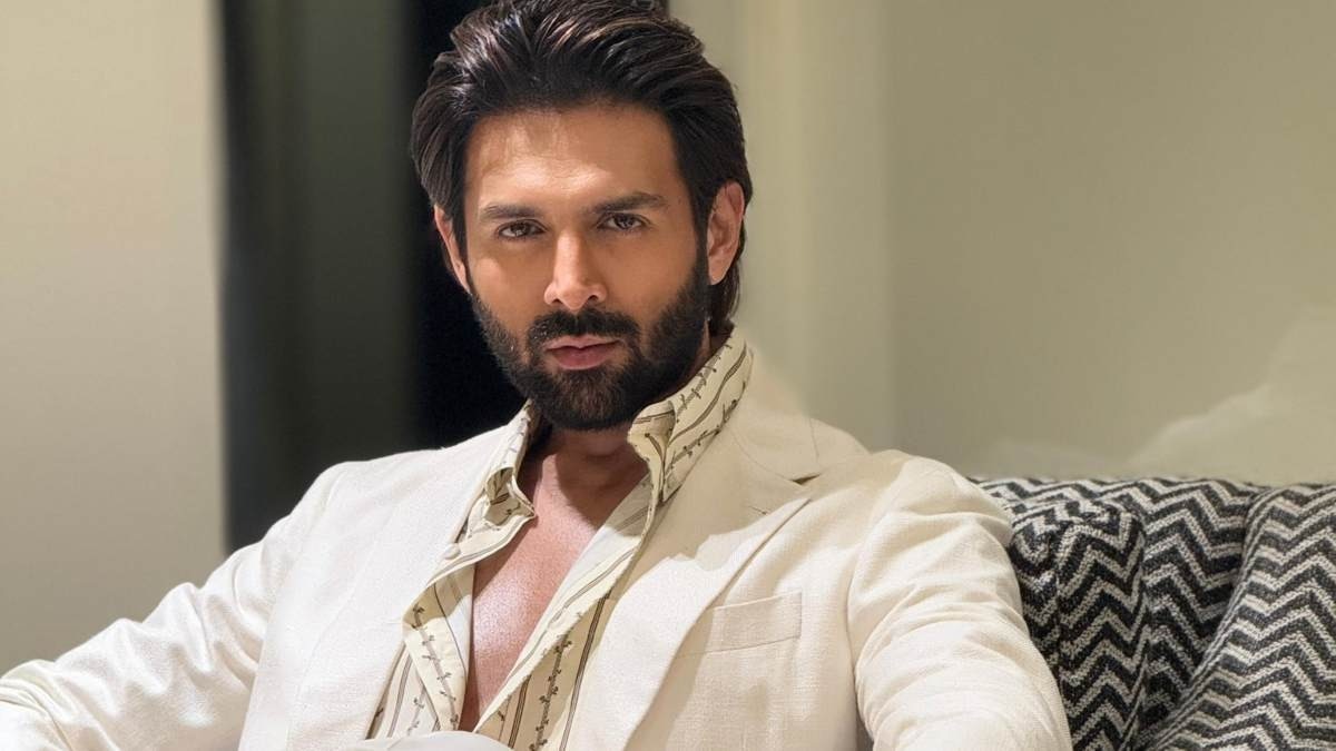 फिल्म फ्लॉप, जेब से गए 15 करोड़! कार्तिक आर्यन ने क्यों लौटाए पैसे? करण जौहर से बिगड़े रिश्तों की पूरी कहानी