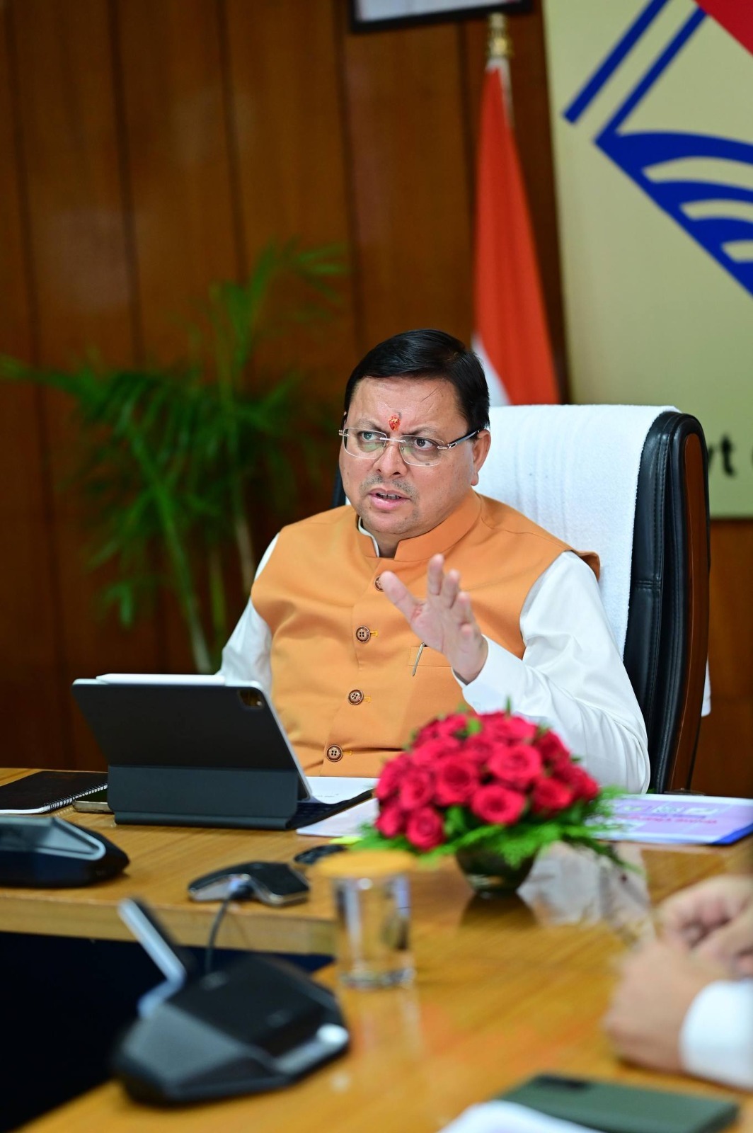 हरिद्वार भूमि खरीद घोटाले में धामी सरकार का बड़ा एक्शन, पूर्व नगर आयुक्त की बर्खास्तगी और तत्कालीन डीएम पर मेजर पनिशमेंट की संस्तुति