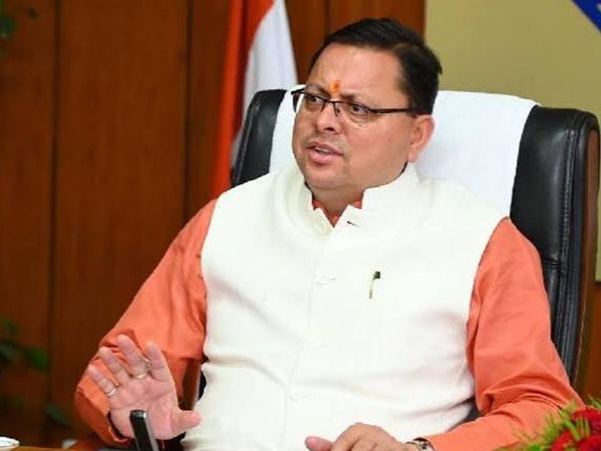 उत्तराखंड में पुष्कर धामी ने रचा इतिहास, BJP से लगातार 5 वर्ष शासन पूरा करने वाले पहले मुख्यमंत्री